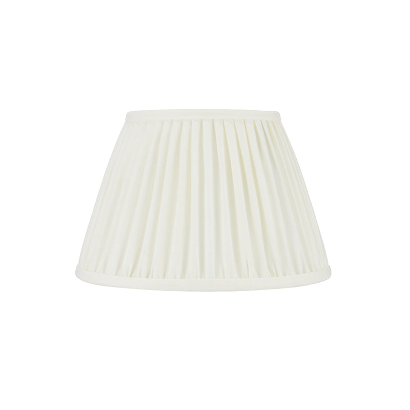 PLEATED LINEN LAMPSHADE IN IVORY